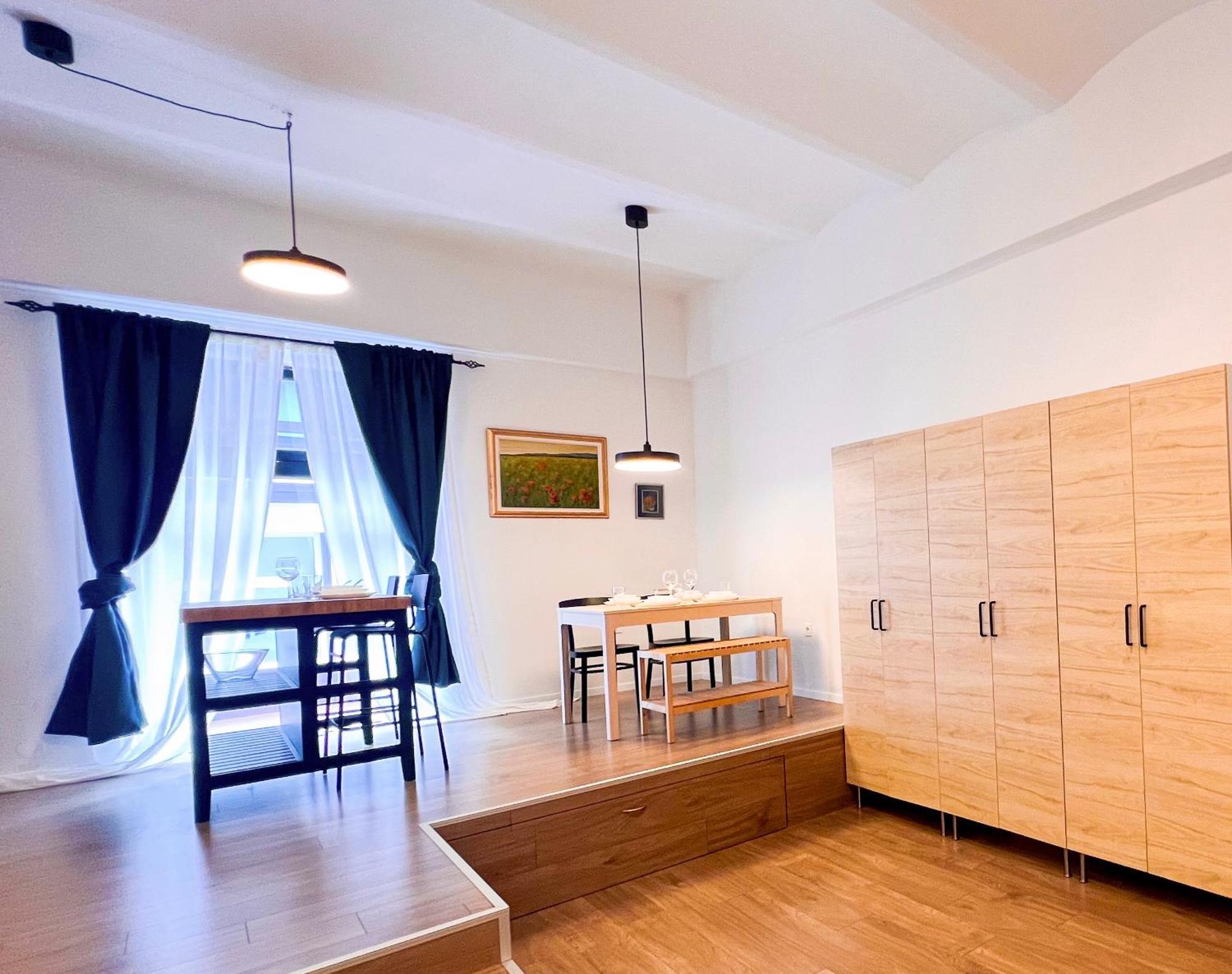 Aumetz Square Apartment Idrija Extérieur photo